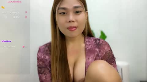 Shuvee Keiko Half Japanese  Half Pinay online show from 12, 2, 2026