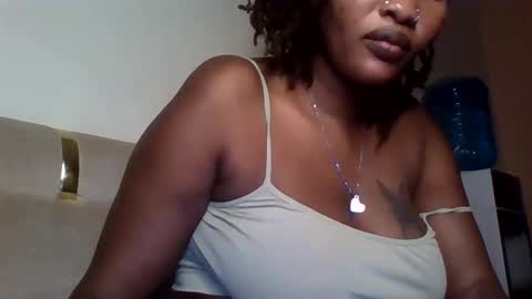 Snapshot of naughty8779 chatting on 25, 5, 2026 naughty8779 online show from 25, 5, 2026