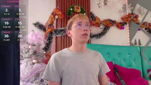 Christopher  Chris online show from 24, 11, 2025