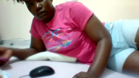 Snapshot of naughty_baddie5 chatting on 21, 7, 2026 candy online show from 21, 7, 2026