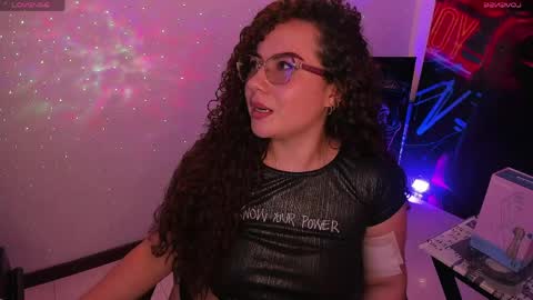 Snapshot of naughty_butt chatting on 16, 5, 2026 Megan online show from 16, 5, 2026