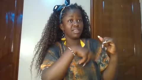 Snapshot of naughty_sluttygal chatting on 14, 9, 2025 Lydiah online show from 14, 9, 2025
