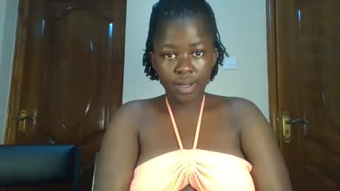 Snapshot of naughty_sluttygal chatting on 17, 9, 2025 Lydiah online show from 17, 9, 2025