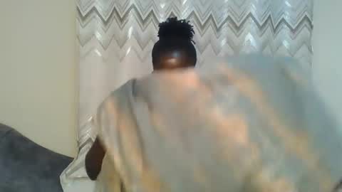 Snapshot of naughty_sluttygal chatting on 19, 9, 2025 Lydiah online show from 19, 9, 2025