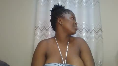 Snapshot of naughty_sluttygal chatting on 20, 9, 2025 Lydiah online show from 20, 9, 2025
