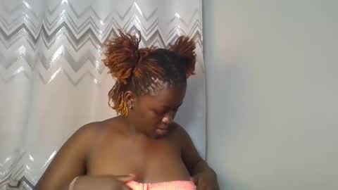 Snapshot of naughty_sluttygal chatting on 23, 9, 2025 Lydiah online show from 23, 9, 2025