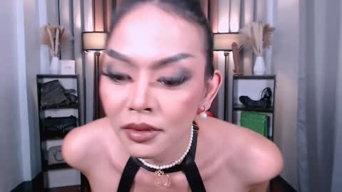 NaughtyAurora online show from 5, 1, 2025