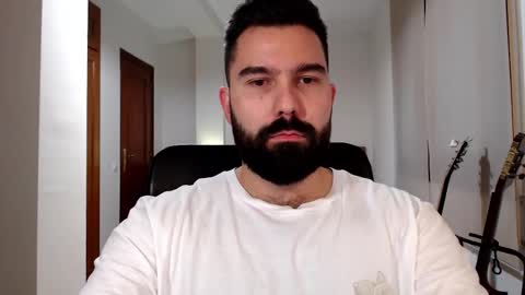 Snapshot of naughtybear_69 chatting on 21, 10, 2025 Tom online show from 21, 10, 2025