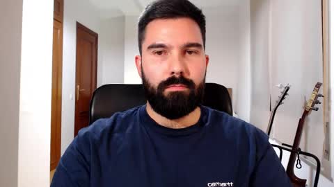 Snapshot of naughtybear_69 chatting on 27, 10, 2025 Tom online show from 27, 10, 2025