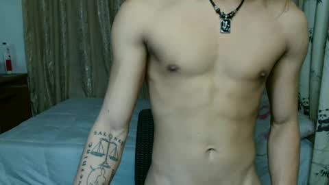 Snapshot of naughtyboylouie chatting on 21, 2, 2025 Loue online show from 21, 2, 2025