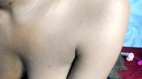 Snapshot of naughtybutterfly6 chatting on 5, 5, 2026 naughtybutterfly6 online show from 5, 5, 2026