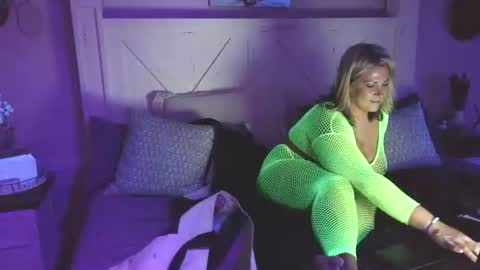 Snapshot of naughtycouple2026 chatting on 2, 8, 2026 Naughtycouple2026 online show from 2, 8, 2026