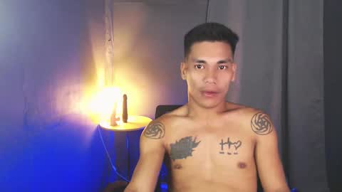 Snapshot of naughtyfuck_boy chatting on 30, 4, 2026 naughtyfuck_boy online show from 30, 4, 2026