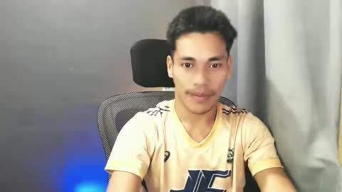Snapshot of naughtyfuck_boy chatting on 23, 5, 2026 naughtyfuck_boy online show from 23, 5, 2026