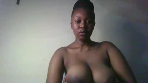 Shee online show from 14, 2, 2026
