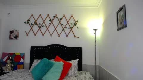 Valeria  online show from 7, 4, 2026