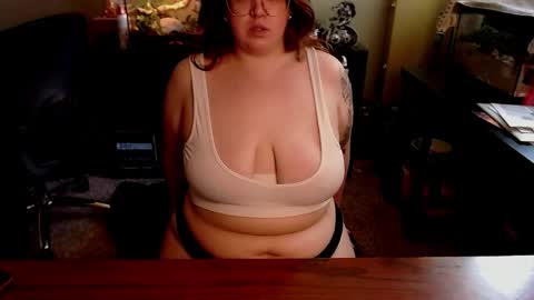 Naughty Goddess online show from 14, 5, 2026