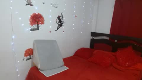 naughtygoddesss online show from 9, 1, 2026