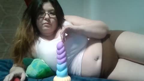 Snapshot of naughtynatalie1988x chatting on 9, 5, 2026 Natalie online show from 9, 5, 2026