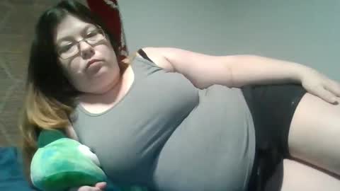 Snapshot of naughtynatalie1988x chatting on 17, 5, 2026 Natalie online show from 17, 5, 2026