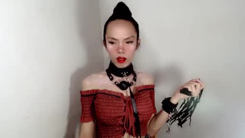 naughtypetiteangel online show from 29, 9, 2025