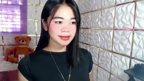 Snapshot of naughtyprincessmae chatting on 25, 5, 2026 PrincessMae online show from 25, 5, 2026