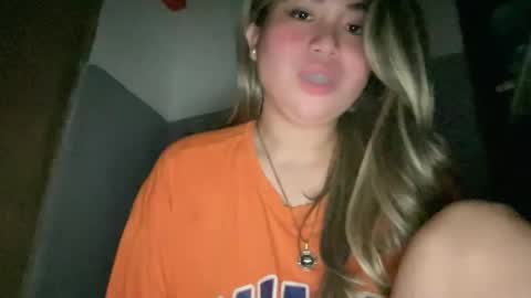 Snapshot of naughtyrosecum chatting on 11, 5, 2026 Rose Wilson online show from 11, 5, 2026