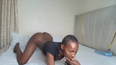 Snapshot of naughtyruby12 chatting on 15, 5, 2026 shyreen online show from 15, 5, 2026
