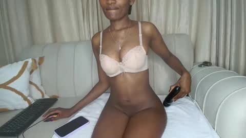 Snapshot of naughtyruby12 chatting on 30, 5, 2026 shyreen online show from 30, 5, 2026