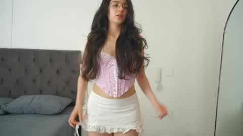 Snapshot of naughtysammx chatting on 13, 5, 2026 Naughty Samm online show from 13, 5, 2026