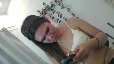 Snapshot of naughtywildvenice chatting on 5, 3, 2026 naughtywildvenice online show from 5, 3, 2026