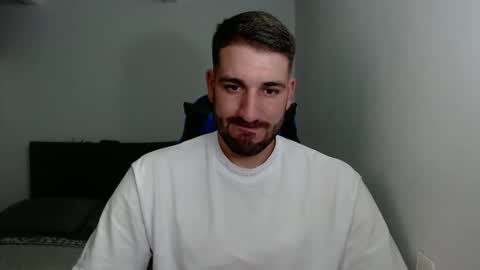 Snapshot of naugthy18boy chatting on 4, 2, 2025 Nico online show from 4, 2, 2025