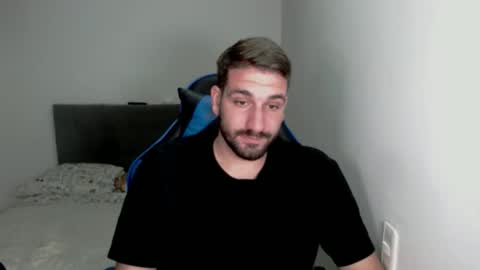 Snapshot of naugthy18boy chatting on 4, 3, 2025 Nico online show from 4, 3, 2025