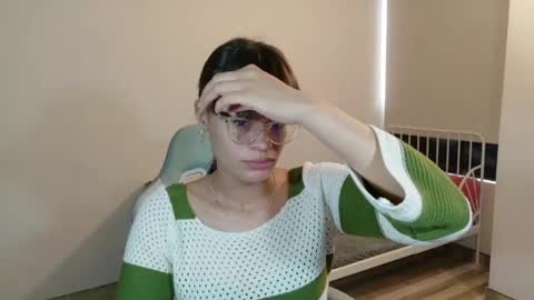 Snapshot of naugthy_muse chatting on 21, 4, 2026 sabrina online show from 21, 4, 2026