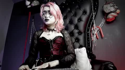 Navier  online show from 14, 2, 2026