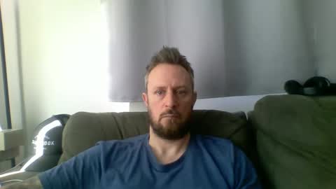 nawtydom1977 online show from 10, 2, 2025