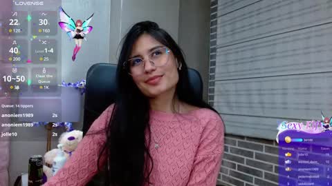 Snapshot of nayecloud chatting on 19, 1, 2025 Naye online show from 19, 1, 2025