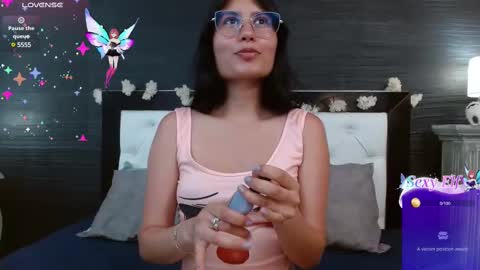 Snapshot of nayecloud chatting on 27, 2, 2025 Naye online show from 27, 2, 2025