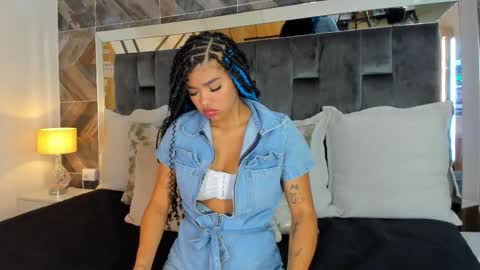    online show from 8, 10, 2025