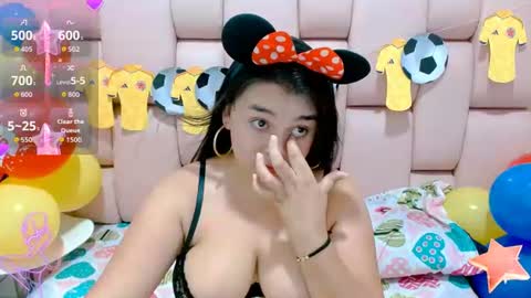 Snapshot of naylahot18 chatting on 18, 6, 2026 nayla online show from 18, 6, 2026
