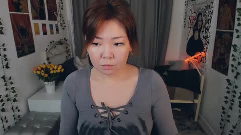 Natzuko online show from 10, 10, 2025