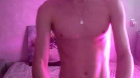 Snapshot of ne_kds chatting on 12, 1, 2026 Keendle online show from 12, 1, 2026