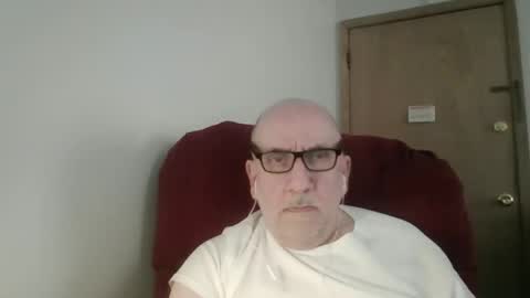 Snapshot of needlesslove chatting on 3, 4, 2026 Tom online show from 3, 4, 2026