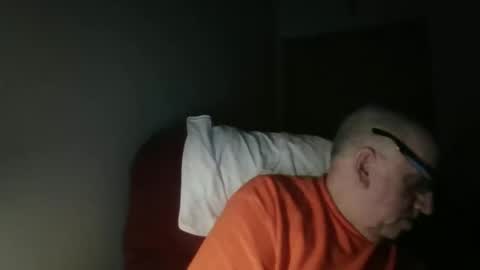 Snapshot of needlesslove chatting on 5, 4, 2026 Tom online show from 5, 4, 2026