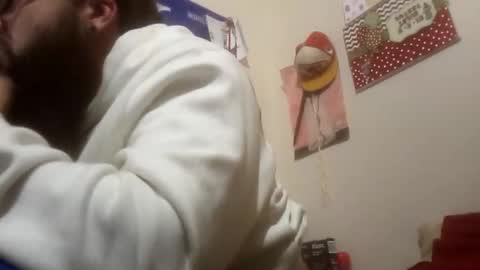 Snapshot of needu802318 chatting on 14, 1, 2026 Easy E online show from 14, 1, 2026