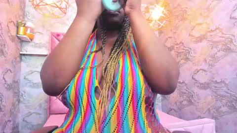 Snapshot of neffertiry_ebonny chatting on 28, 4, 2026 Nefer online show from 28, 4, 2026
