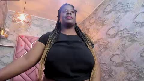 Snapshot of neffertiry_ebonny chatting on 17, 5, 2026 Nefer online show from 17, 5, 2026