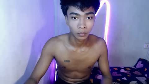neil_asian69 online show from 21, 11, 2025