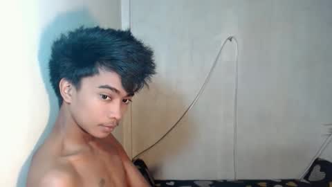 neil_asian69 online show from 16, 12, 2025
