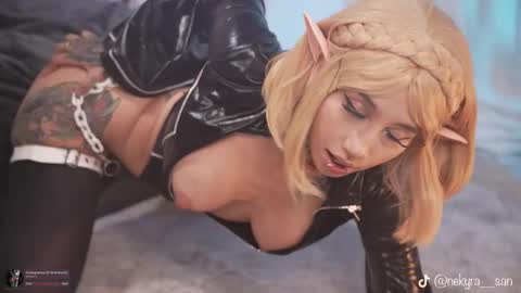 Mely  Birthday party saturday night BYO online show from 16, 11, 2025